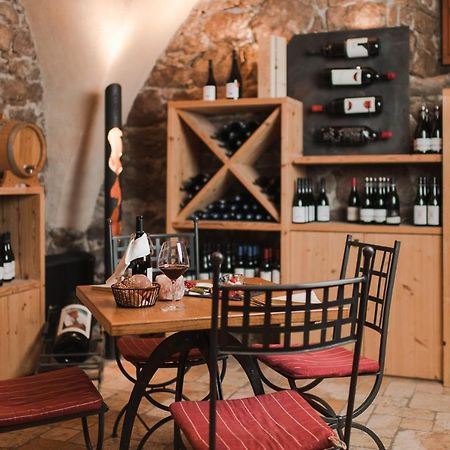 Hotel Mandelhof Appiano sulla Strada del Vino Kültér fotó
